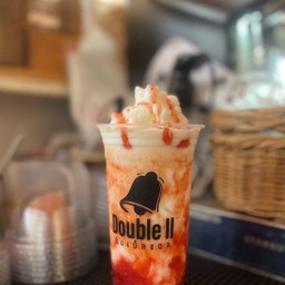 นมหมีสตอว์เบอร์รี่