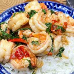 ข้าวกระเพรากุ้ง