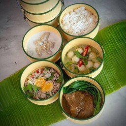 T1 ชุดรสสุคนธ์