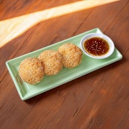 ทอดมันกุ้งเนื้อแน่น