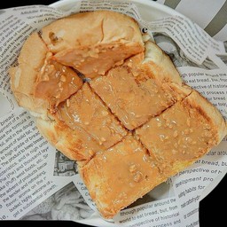 ขนมปังปิ้งเนยถั่ว