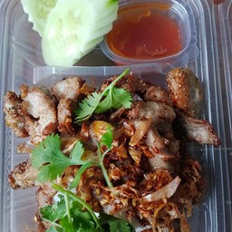 ข้าวหมูกระเทียม