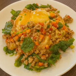 ข้าวกะเพราไก่สับไข่ระเบิด Eggs Bomb with Chicken Kaprow
