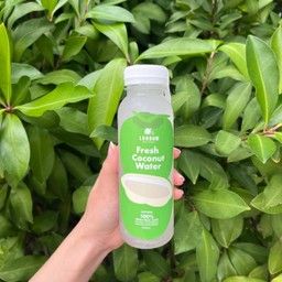 Luggaw Fresh Coconut Water น้ำมะพร้าว