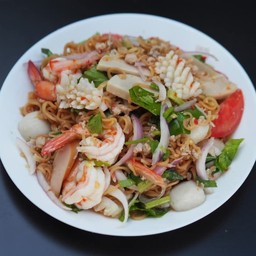 ยำมาม่ารวมมิตร