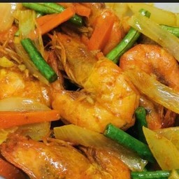 ข้าวทอดขมิ้นทะเล