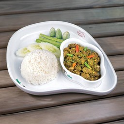 ข้าวคั่วกลิ้งซี่โครงอ่อนพริิกแกงจันทบุรี