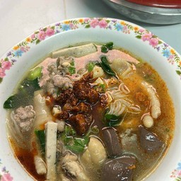 ก๋วยจั๊บญวน คนอุบล1987