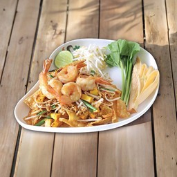 ผัดไทยเกี๊ยวกรอบกุ้งสด