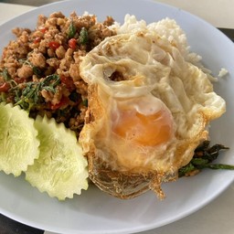 นู๋นุ้ยครัวตามสั่ง นู๋นุ้ยครัวตามสั่งมาขา1