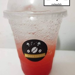 strawberry sodaสตอเบอรีโซดา