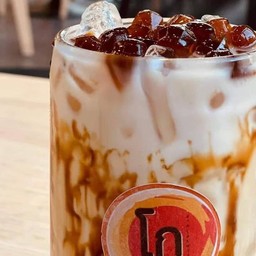 นมสดไข่มุกลาวา เย็น M (delivery)