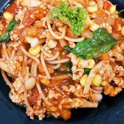 tomato sauce สปาเกตตี้ซอสมะเขือเทศ