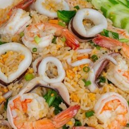 อาหารตามสั่ง&ข้าวมันไก่&ส้มตำ&ก๋วยเตี๋ยว โกเด้ง ซีเจมอร์ บางบ่อ