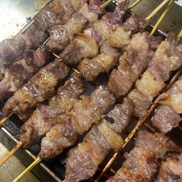 เนื้อย่างโคขุนเสียบไม้ By. อีสานกริลล์ -