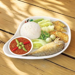 ข้าวน้ำพริกกะปิย่าง-ปลาทู