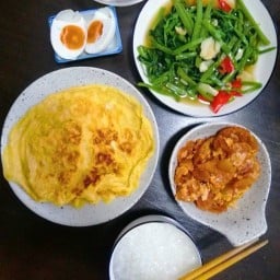 ร้านข้าวต้มกุ้ย โต้รุ่ง สามเเยก