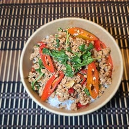ข้าวกะเพราหมูสับ