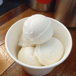 ไอติม รสกะทิสด (ถ้วยกระดาษ)