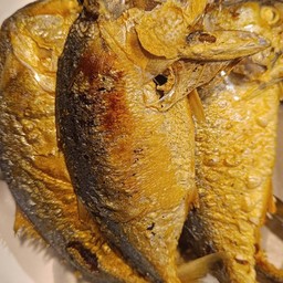 ปลาทูทอด