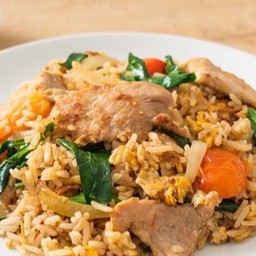 ข้าวผัดหมู