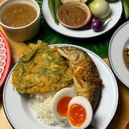 หมูทอง หมูทอด สุภาพงษ์