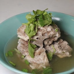 ต้มกระดูก