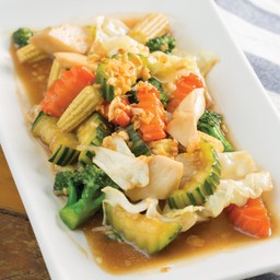 ผัดผักรวมมิตร