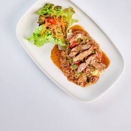 น้ำตกวุ้นเส้นคอหมูย่าง