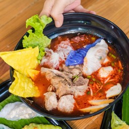 เย็นตาโฟต้มยำ