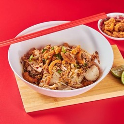 เกาเหลาต้มยำหมูทรงเครื่องน้ำพริกกากหมู.