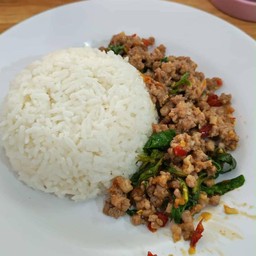 กระเพราหมู