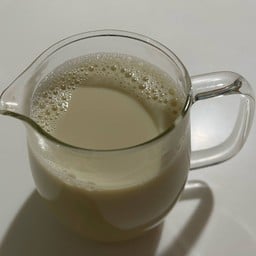 อาฉี น้ำเต้าหู้ ปาท่องโก๋