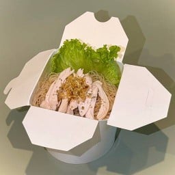 Ngub Zent งับเส้น เส้นหมี่ไก่ฉีกน้ำพริกหมูกระจก ข้าวไข่ข้น