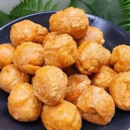 ลูกชิ้นทอด