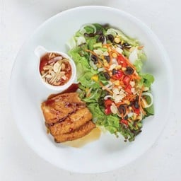 สลัดปลากะพงทอดน้ำปลา