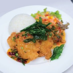 ข้าวปลาทอดราดพริก