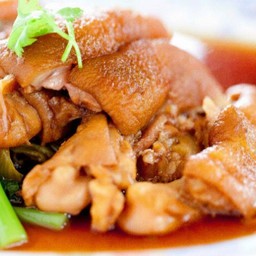 ขาหมูเปล่า