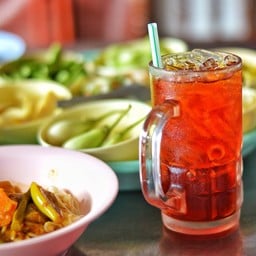 ชาดำเย็น