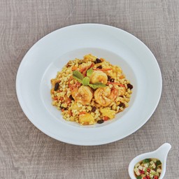 ข้าวดอกกะหล่ำผัดสับปะรดกุ้ง