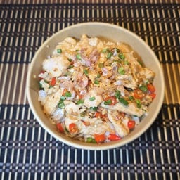 ข้าวไก่นุ่มคั่วพริกเกลือ