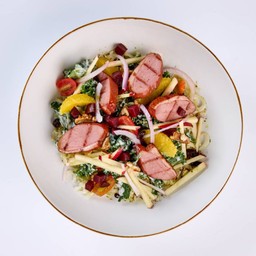 สลัดเคลและกะหล่ำปลีออร์แกนิกย่าง