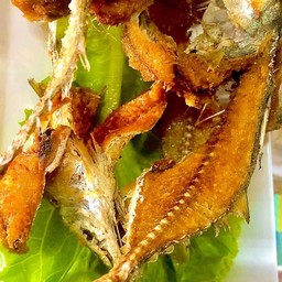 ปลาทุทอดราดน้ำปลา