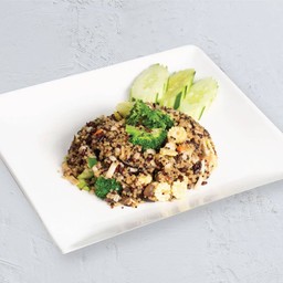 ข้าวผัดควินัวเห็ดย่าง