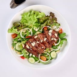 สลัดร็อกเก็ตเนื้อสเกิร์ตย่าง