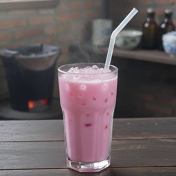 นมชมพู เย็น