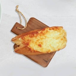 ขนมปังกระเทียมชีส (1 ชิ้น)