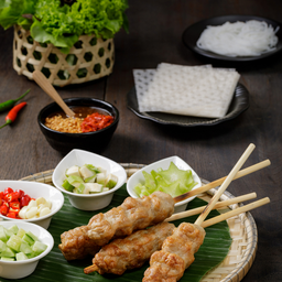 แหนมเนืองชุดใหญ่(กลับบ้าน)