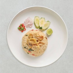ข้าวผัดโหระพาปลาสลิด