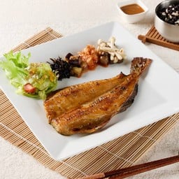 ชุดปลาชิมาฮอกเกะย่างมิโซะ